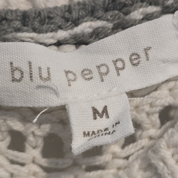 Blu Pepper Cream and Gray Knit Top - Picture 9 of 10